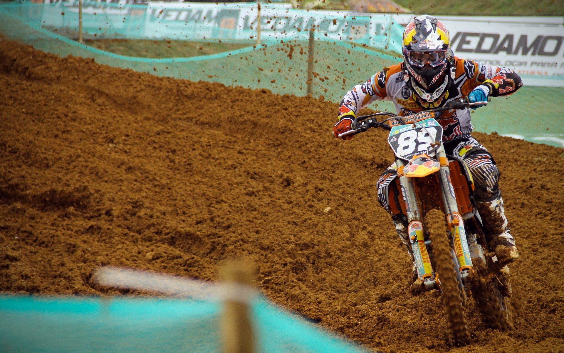 凯撒酋长签约新外援,增强进攻实力,足坛凯撒大帝