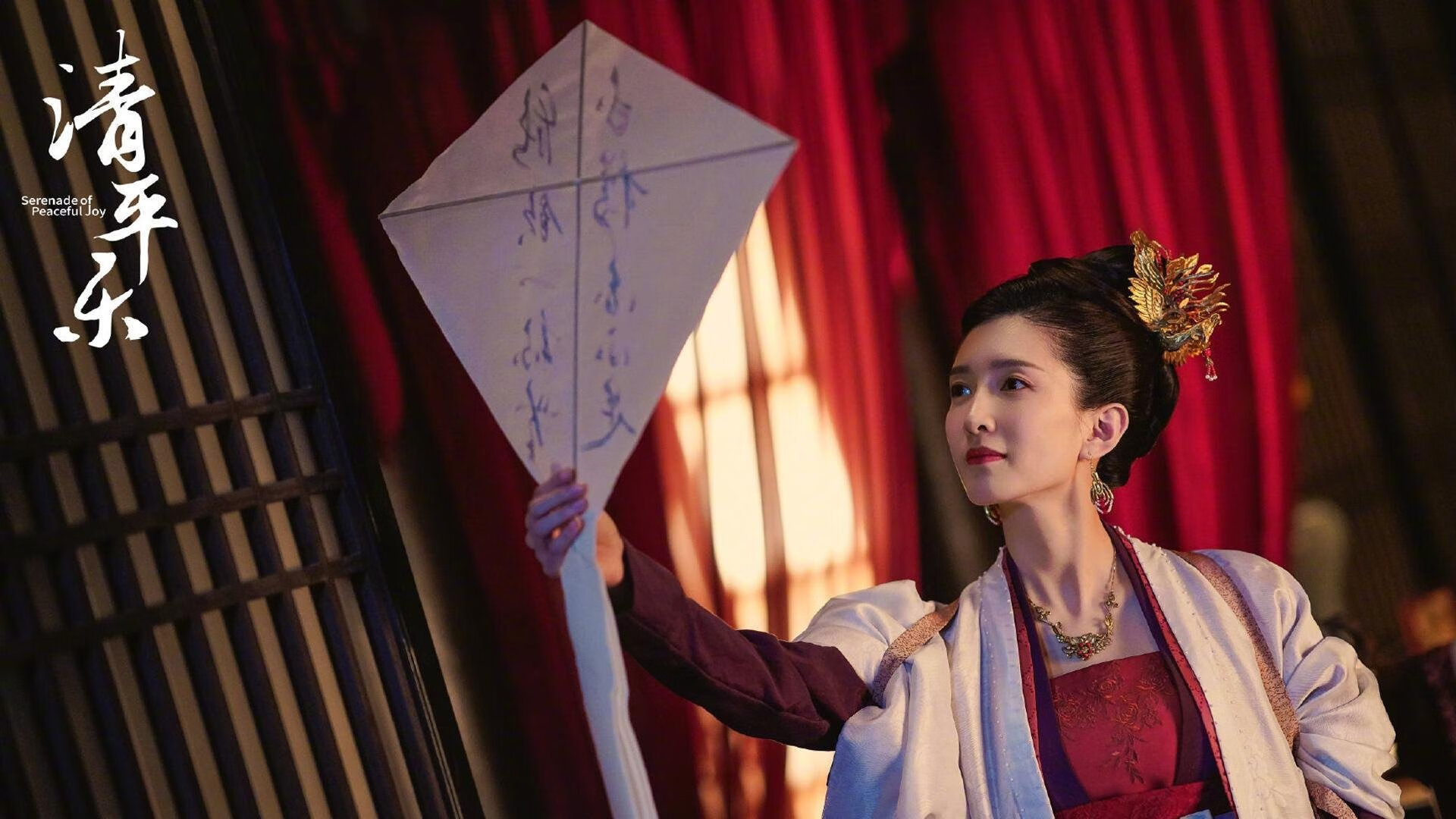 kaiyun网站-精彩比赛上演高潮迭起，谁屹立巅峰？，高潮迭起才艺表演,掌声不断,现场气氛非常激烈改病句