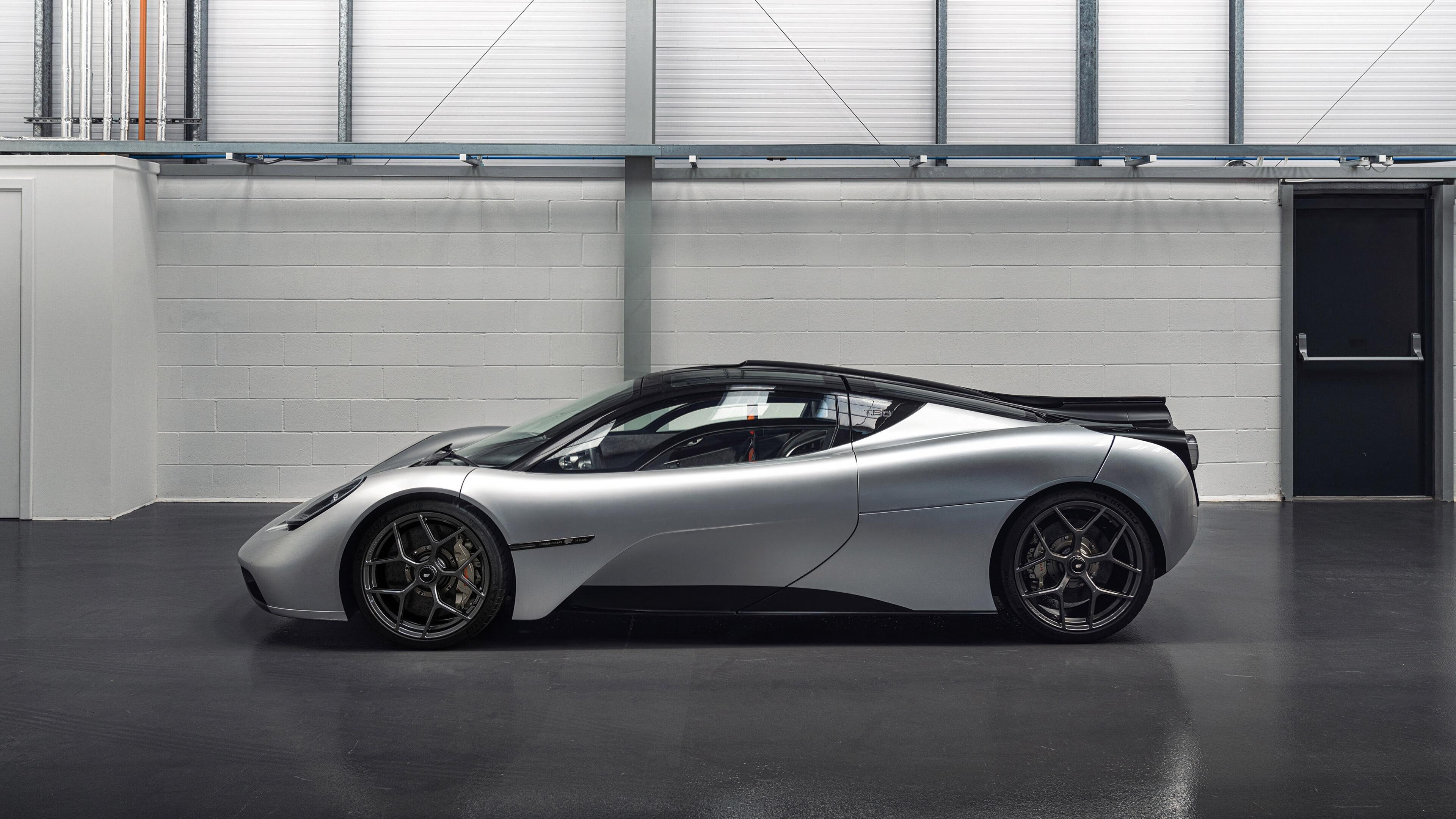 校园足球裁判课程试点进入中职教育,足球裁判培训内容