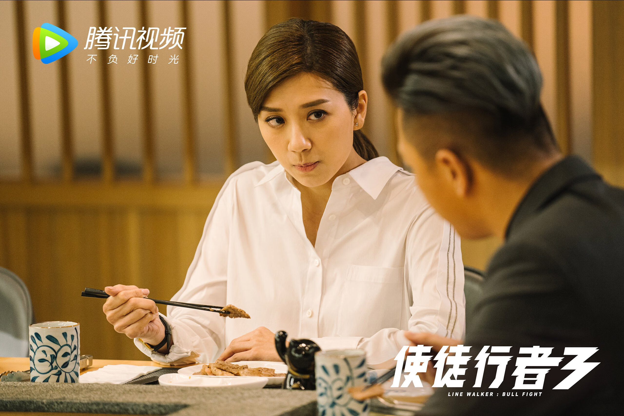 开云网页版登录入口-球队是否构建后场缓冲区域延缓高位压迫效果，后场球员什么意思